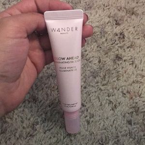 Wander Beauty Glow Ahead illuminating face oil